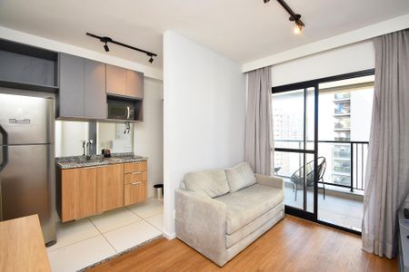 entrada de apartamento para alugar com 1 quarto, 75m² em Pinheiros, São Paulo