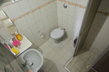 Apartamento à venda com 67m², 2 quartos e sem vagaBanheiro 