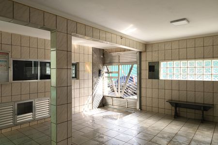 Apartamento para alugar com 42m², 2 quartos e 1 vagaÁrea comum - Portaria