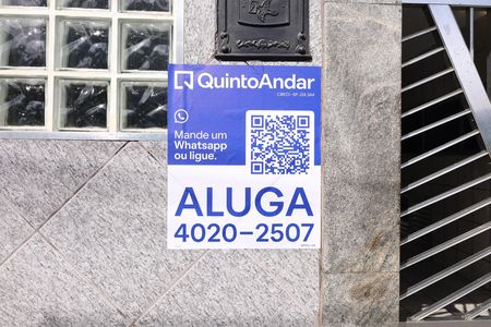 Apartamento para alugar com 42m², 2 quartos e 1 vagaPlaca instalada na fachada do condomínio - Código da placa: WPSU-149