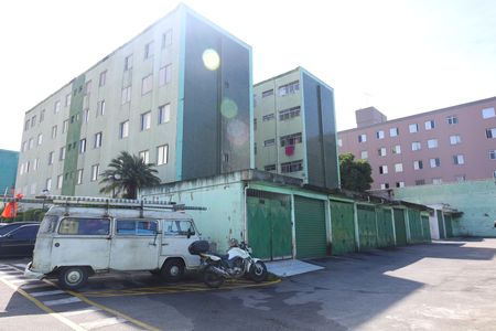 Apartamento para alugar com 42m², 2 quartos e 1 vagaÁrea comum - Estacionamento e prédios