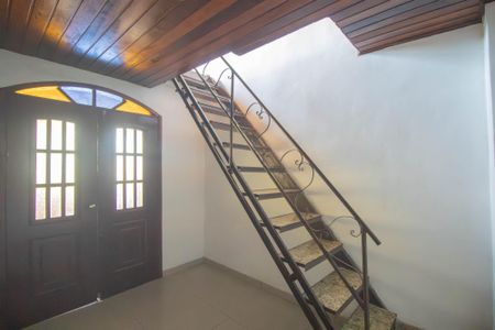 Sala de casa para alugar com 2 quartos, 90m² em Santa Catarina, São Gonçalo