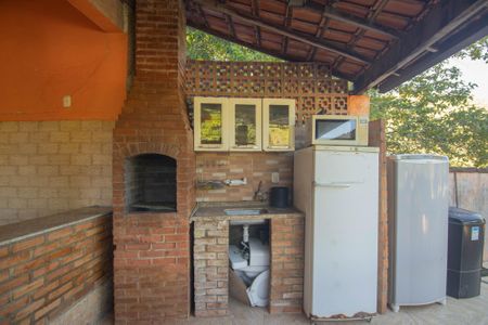 Casa para alugar com 90m², 2 quartos e sem vagaÁrea comum - Churrasqueira