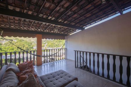 Casa para alugar com 90m², 2 quartos e sem vagaVaranda