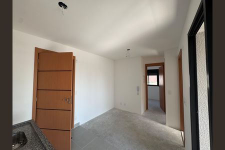 Apartamento à venda com 38m², 2 quartos e 1 vaga Apartamento à venda com 38m², 2 quartos e 1 vagaSala/Cozinha