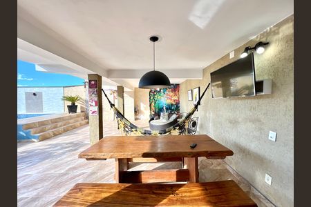 Casa à venda com 320m², 3 quartos e 3 vagas Casa à venda com 320m², 3 quartos e 3 vagasEspaço Gourmet