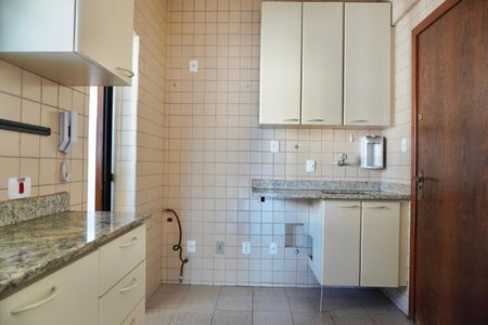 Apartamento para alugar com 150m², 2 quartos e 1 vaga