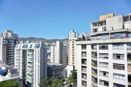 Apartamento para alugar com 150m², 2 quartos e 1 vaga