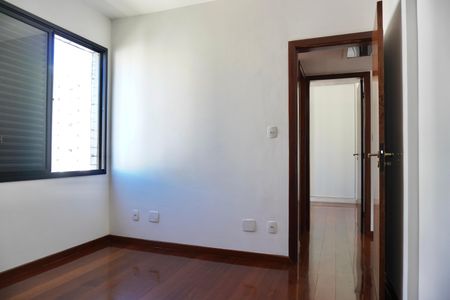 Apartamento para alugar com 150m², 2 quartos e 1 vaga