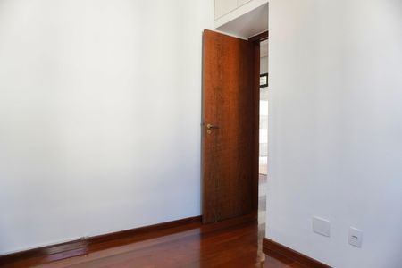 Apartamento para alugar com 150m², 2 quartos e 1 vaga