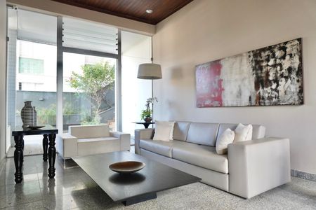 Apartamento para alugar com 150m², 2 quartos e 1 vaga