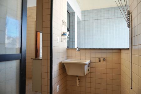 Apartamento para alugar com 150m², 2 quartos e 1 vaga