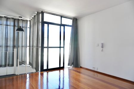 Apartamento para alugar com 150m², 2 quartos e 1 vaga