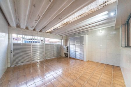 Casa à venda com 104m², 3 quartos e 2 vagas Casa à venda com 104m², 3 quartos e 2 vagasGaragem