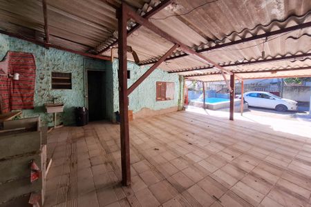 Casa para alugar com 200m², 4 quartos e 4 vagasQuintal