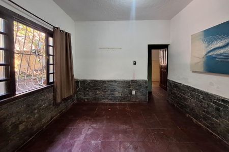 Sala 2 de casa para alugar com 4 quartos, 200m² em Santa Rosa, Niterói