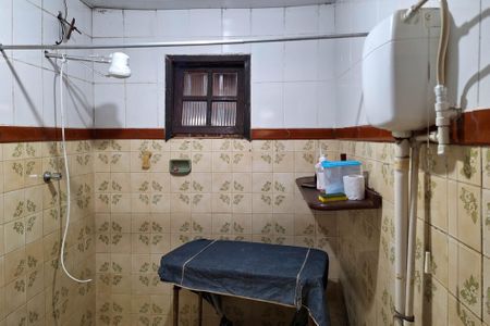 Casa para alugar com 200m², 4 quartos e 4 vagasBanheiro Social