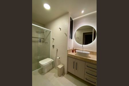 Banheiro de apartamento para alugar com 3 quartos, 92m² em Indianópolis, São Paulo