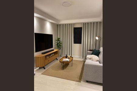 Sala de apartamento para alugar com 3 quartos, 92m² em Indianópolis, São Paulo