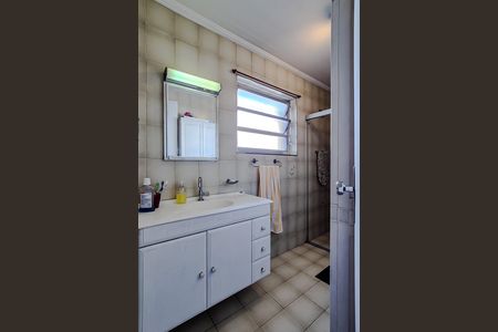 Casa à venda com 80m², 2 quartos e sem vaga Casa à venda com 80m², 2 quartos e sem vagaBanheiro
