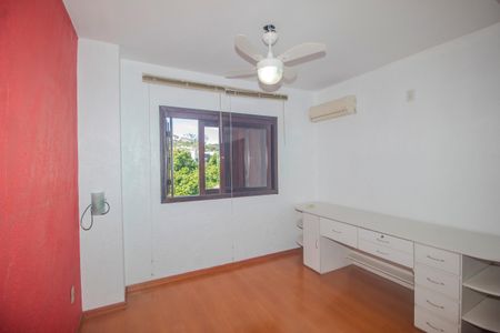 Casa de condomínio à venda com 177m², 4 quartos e 1 vagaQuarto 2