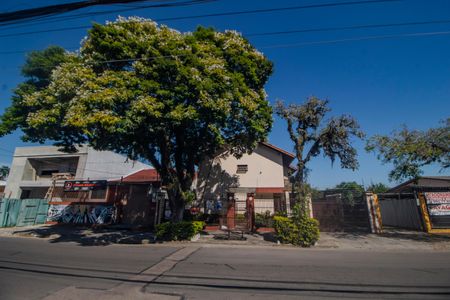 Casa de condomínio à venda com 177m², 4 quartos e 1 vagaFachada