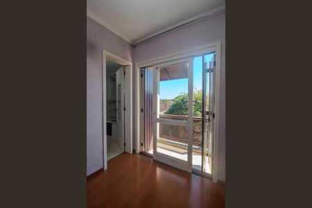 Casa de condomínio à venda com 177m², 4 quartos e 1 vagaSuite