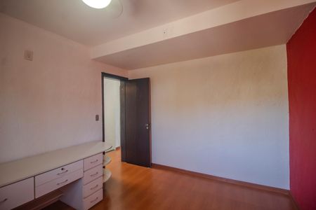 Casa de condomínio à venda com 177m², 4 quartos e 1 vagaQuarto 2