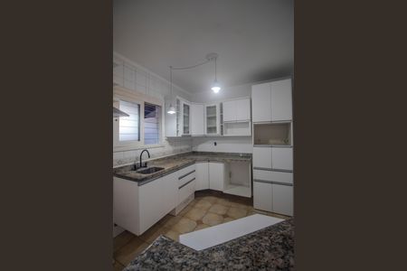 Casa de condomínio à venda com 177m², 4 quartos e 1 vagaSala/Cozinha