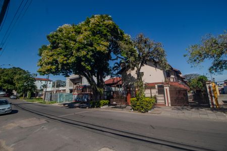 Casa de condomínio à venda com 177m², 4 quartos e 1 vagaFachada