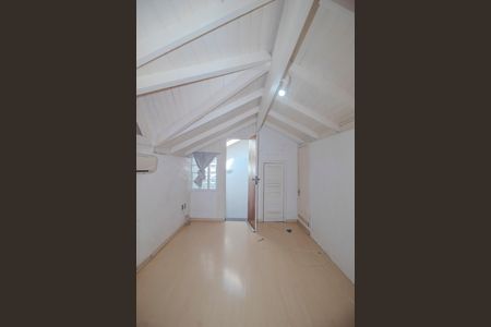 Casa de condomínio à venda com 177m², 4 quartos e 1 vagaQuarto 4