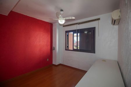 Casa de condomínio à venda com 177m², 4 quartos e 1 vagaQuarto 2