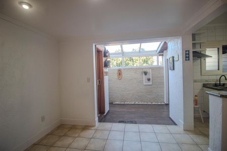 Casa de condomínio à venda com 177m², 4 quartos e 1 vagaSala/Cozinha