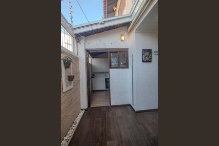 Casa de condomínio à venda com 177m², 4 quartos e 1 vagaChurrasqueira