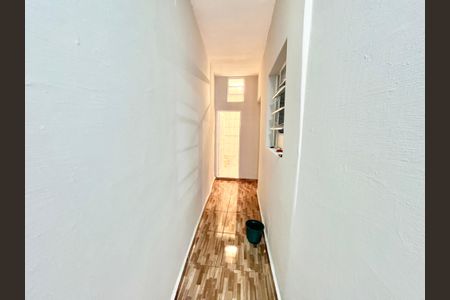 Casa para alugar com 60m², 1 quarto e sem vagaCorredor