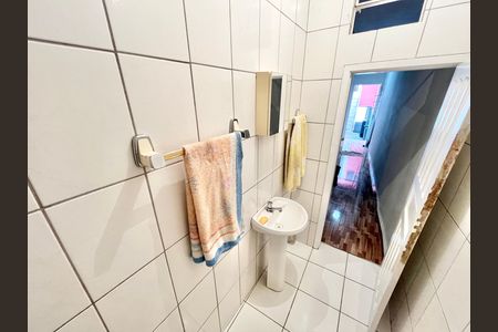 Casa para alugar com 60m², 1 quarto e sem vagaBanheiro Casa 1
