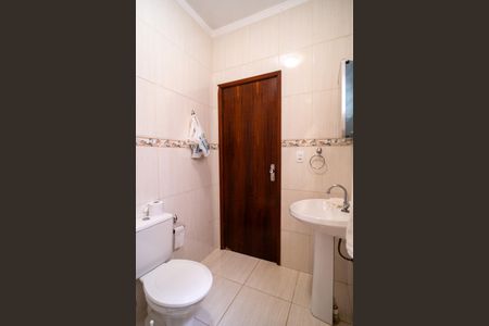 Casa para alugar com 122m², 3 quartos e 2 vagasBanheiro