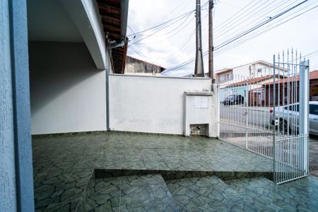 Casa para alugar com 122m², 3 quartos e 2 vagasGaragem