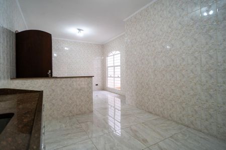 Casa para alugar com 122m², 3 quartos e 2 vagasCozinha