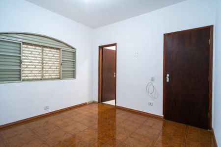 Casa para alugar com 122m², 3 quartos e 2 vagasSuíte