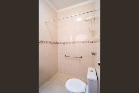 Casa para alugar com 122m², 3 quartos e 2 vagasBanheiro da Suíte