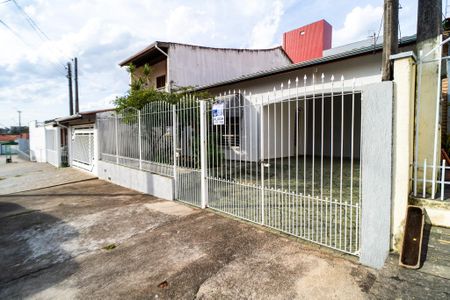 Casa para alugar com 122m², 3 quartos e 2 vagasFachada