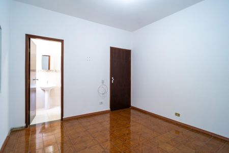 Casa para alugar com 122m², 3 quartos e 2 vagasSuíte