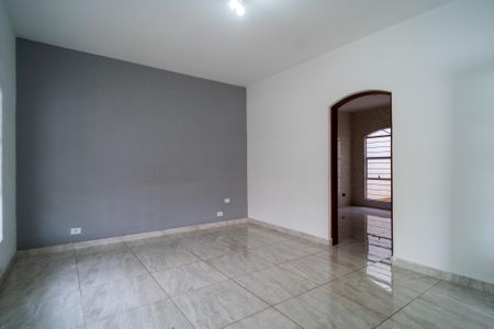 Casa para alugar com 122m², 3 quartos e 2 vagasSala