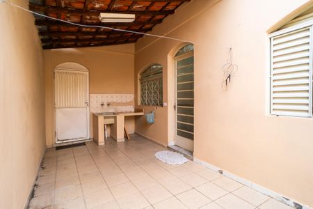 Casa para alugar com 122m², 3 quartos e 2 vagasÁrea de Serviço