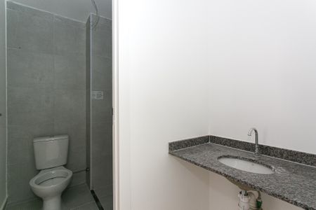 Apartamento para alugar com 34m², 2 quartos e sem vagaBanheiro