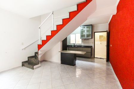Casa de condomínio à venda com 68m², 2 quartos e 1 vaga Casa de condomínio à venda com 68m², 2 quartos e 1 vagaSala