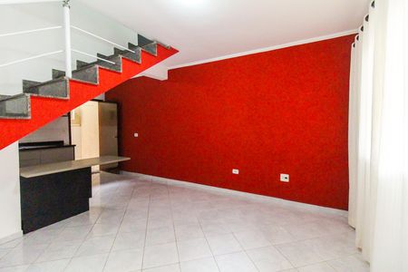 Casa de condomínio à venda com 68m², 2 quartos e 1 vaga Casa de condomínio à venda com 68m², 2 quartos e 1 vagaSala