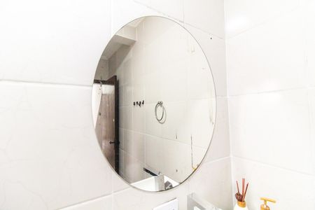 Casa de condomínio à venda com 68m², 2 quartos e 1 vaga Casa de condomínio à venda com 68m², 2 quartos e 1 vagaBanheiro