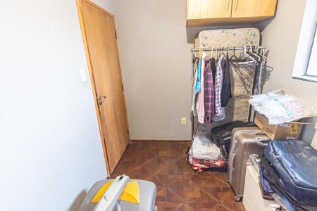 Casa à venda com 280m², 4 quartos e 5 vagas Casa à venda com 280m², 4 quartos e 5 vagasQuarto 1